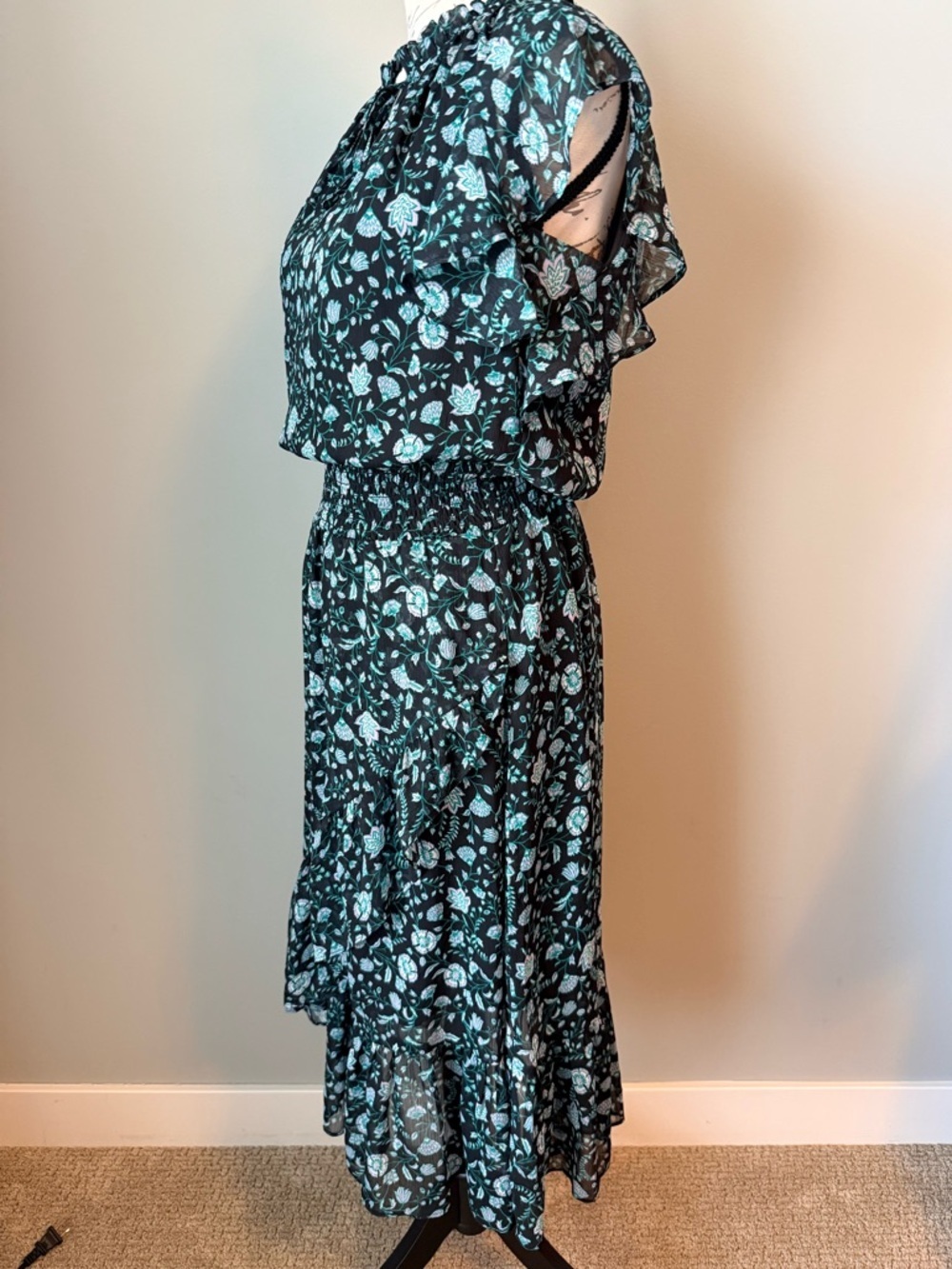 Draper James Floral Ruffle Sleeve Midi Dress Blue Black Cinched Waist Boho Small - Picture 2 of 5